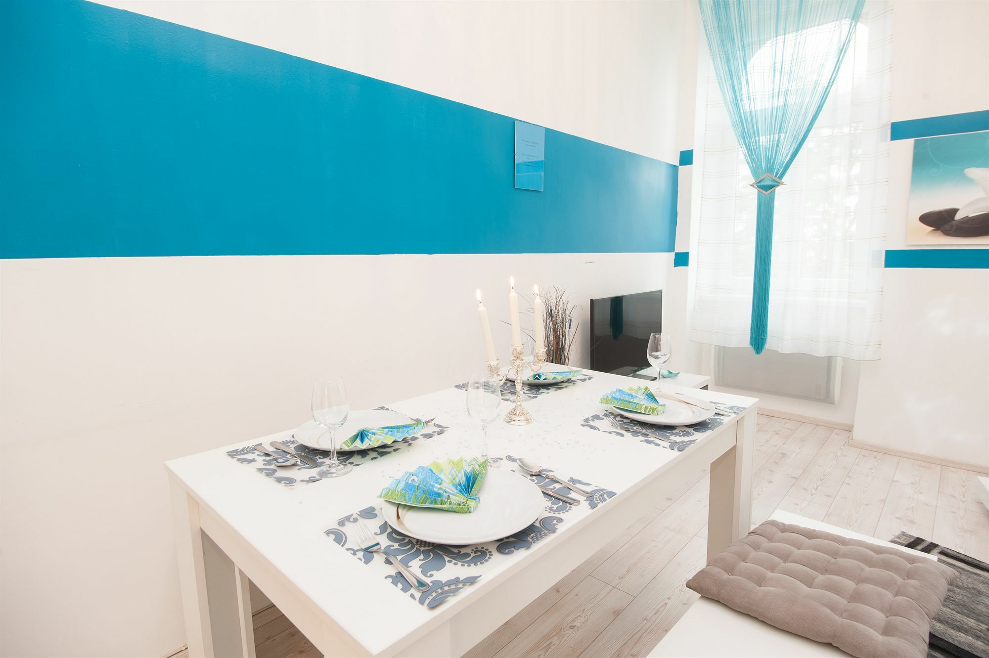 Royal Resort Apartments Westbahnhof Vienna Exterior photo